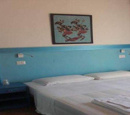 Giamaica Hotel Viserba Di Rimini ภายนอก รูปภาพ